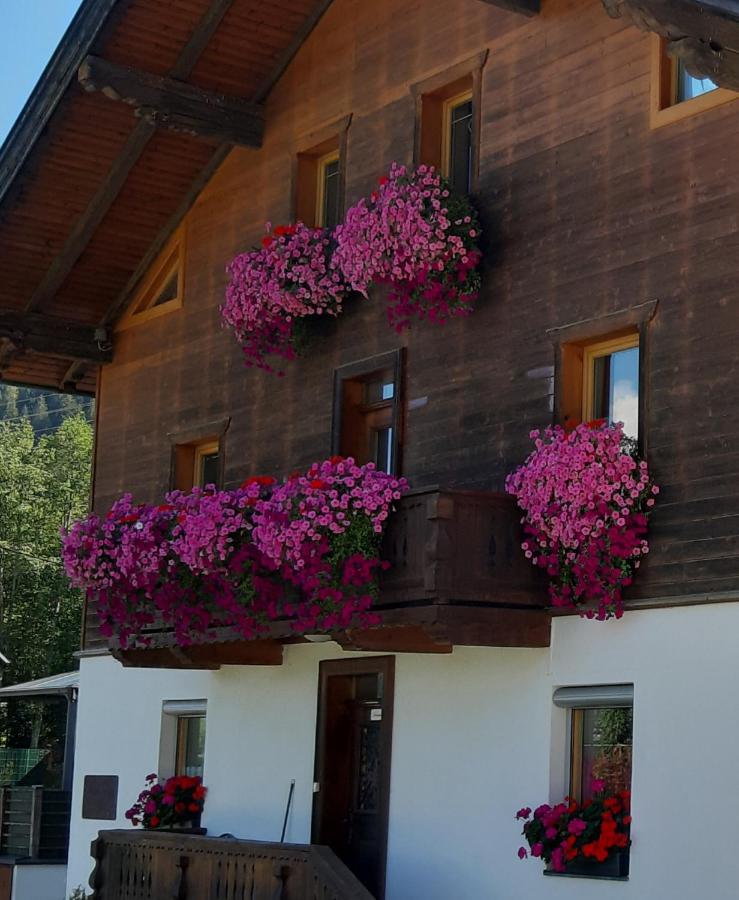 Ferienwohnung Neuheim Niederau Bagian luar foto